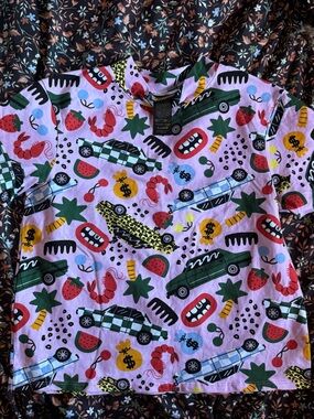 Lot of Nooworks cropped Graphic Tees with Colorful Icons